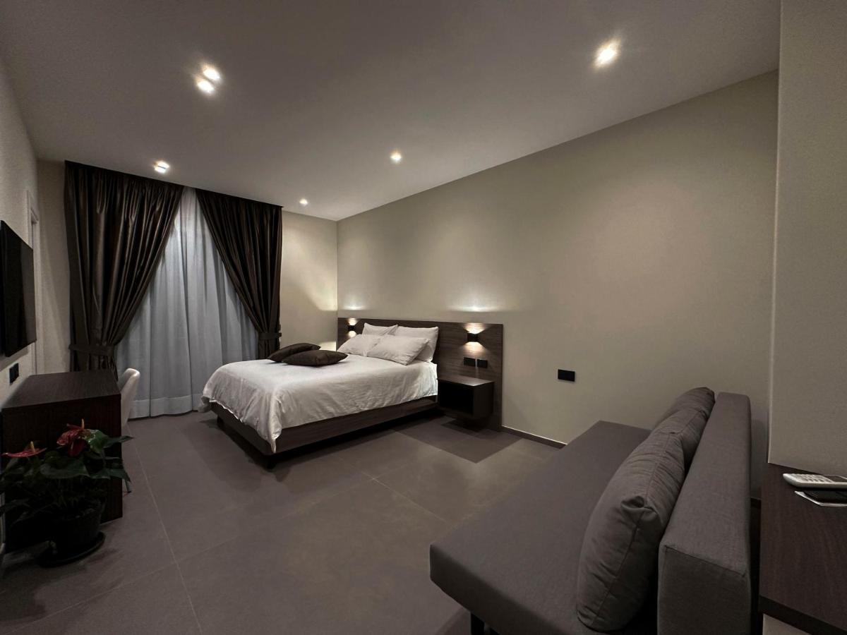 Augusto132 Bed and Breakfast Νάπολη Εξωτερικό φωτογραφία